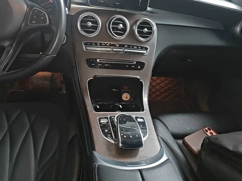 Mercedes-Benz GLC — миниатюра 14