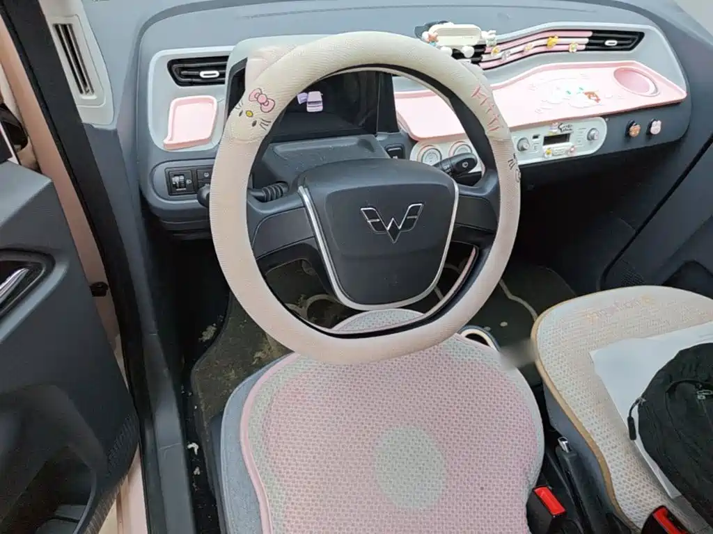 Wuling MINIEV — миниатюра 10