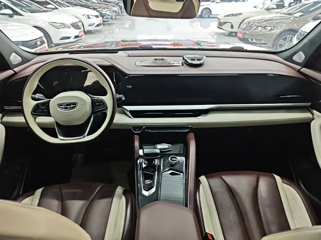 Geely Xingyue L — миниатюра 10