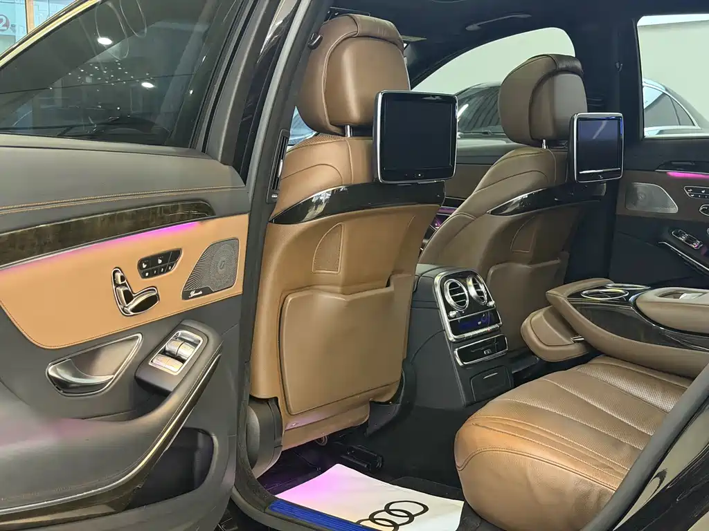 Mercedes-Benz S-Class — миниатюра 10