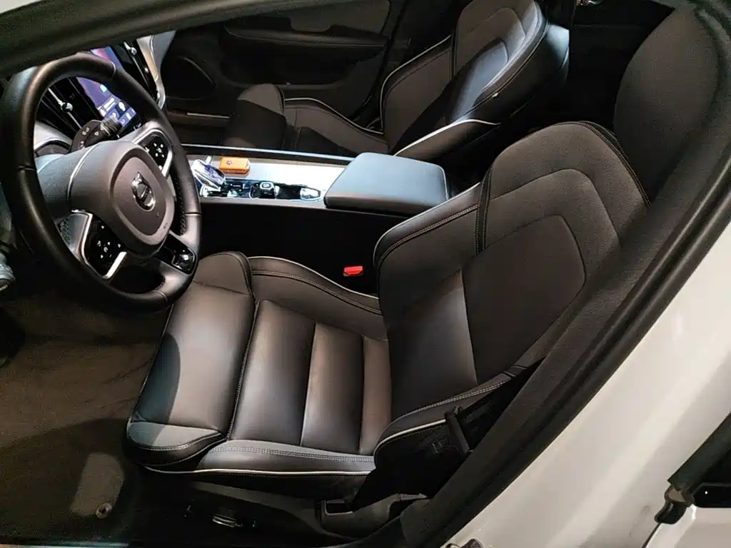 Volvo S60 — миниатюра 20