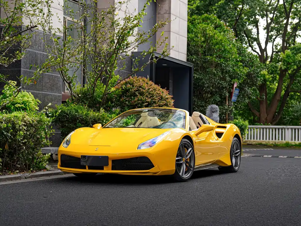 Ferrari 488