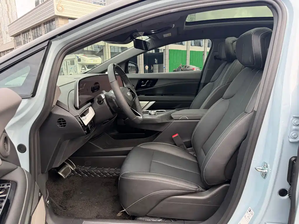 Cadillac IQ