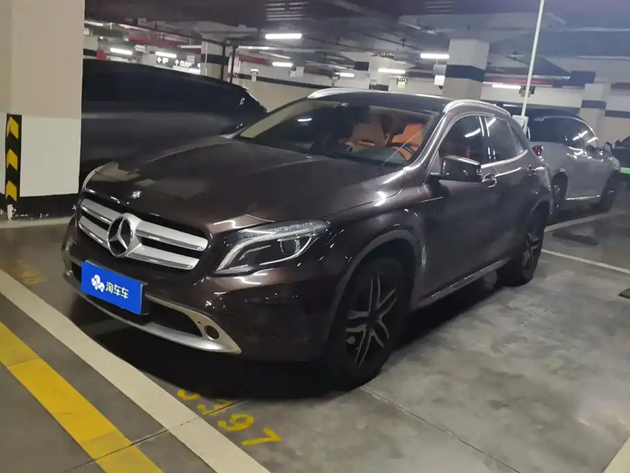 Mercedes-Benz GLA