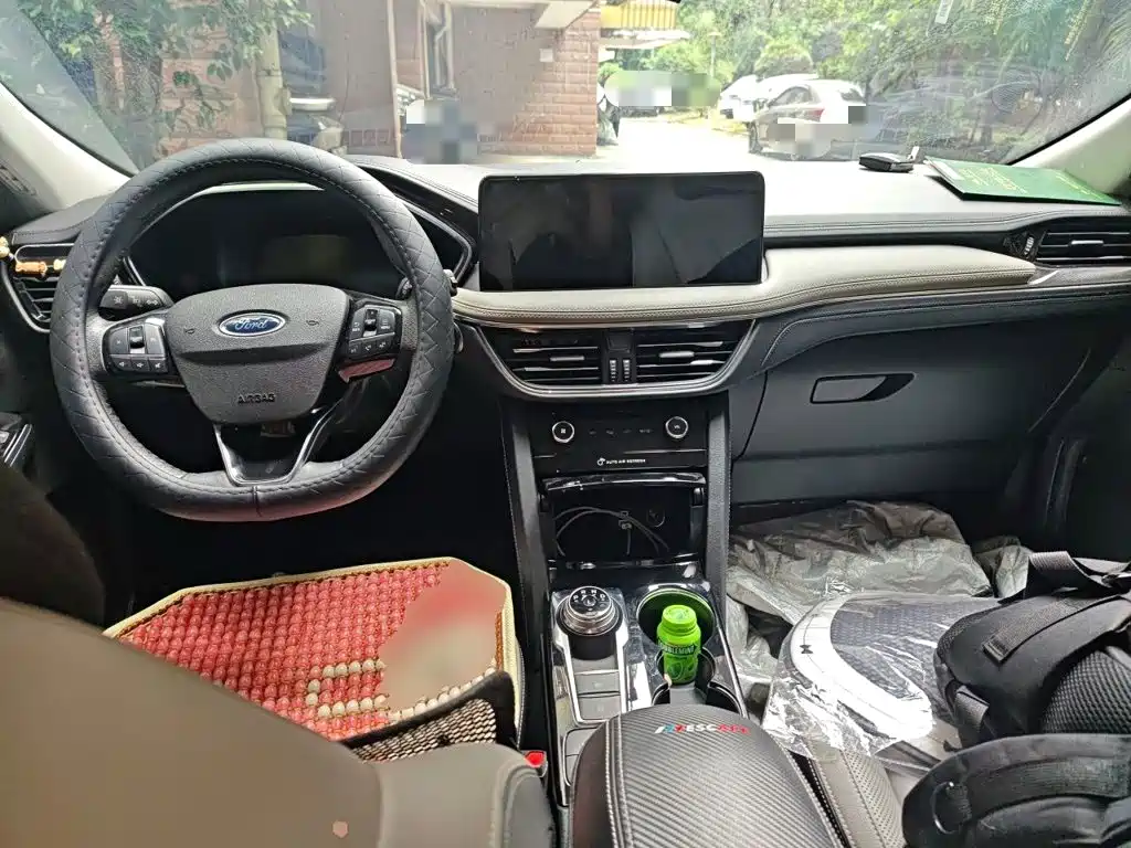 Ford Escape — миниатюра 5