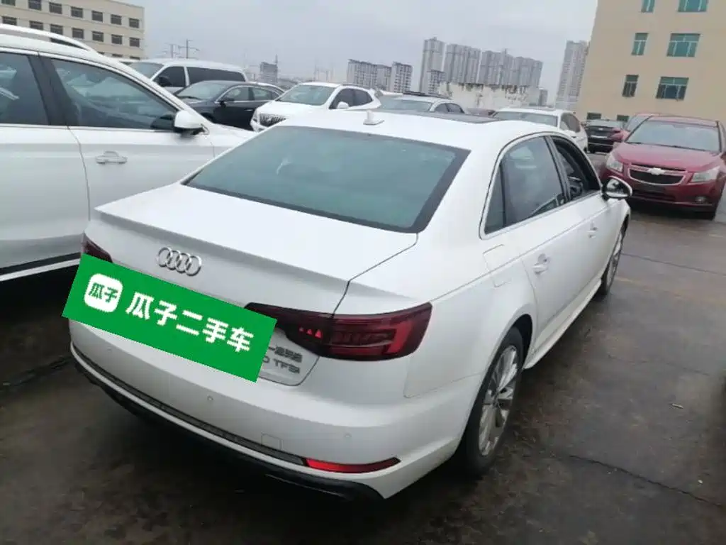 Audi A4L — миниатюра 7
