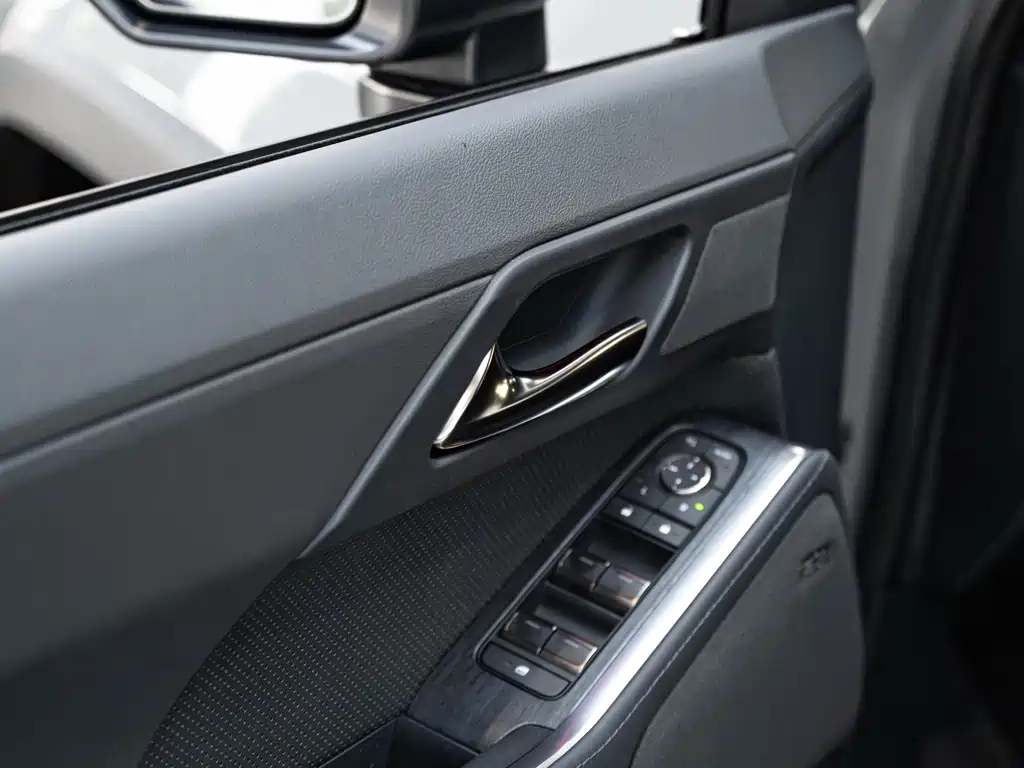 Lexus GX — миниатюра 23