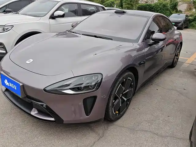 XIAOMI CAR XIAOMI SU7 2024