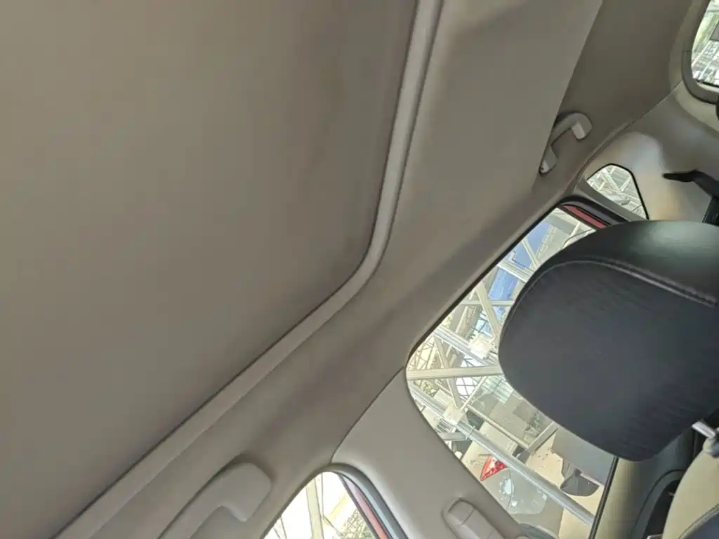 Nissan Tiida — миниатюра 18