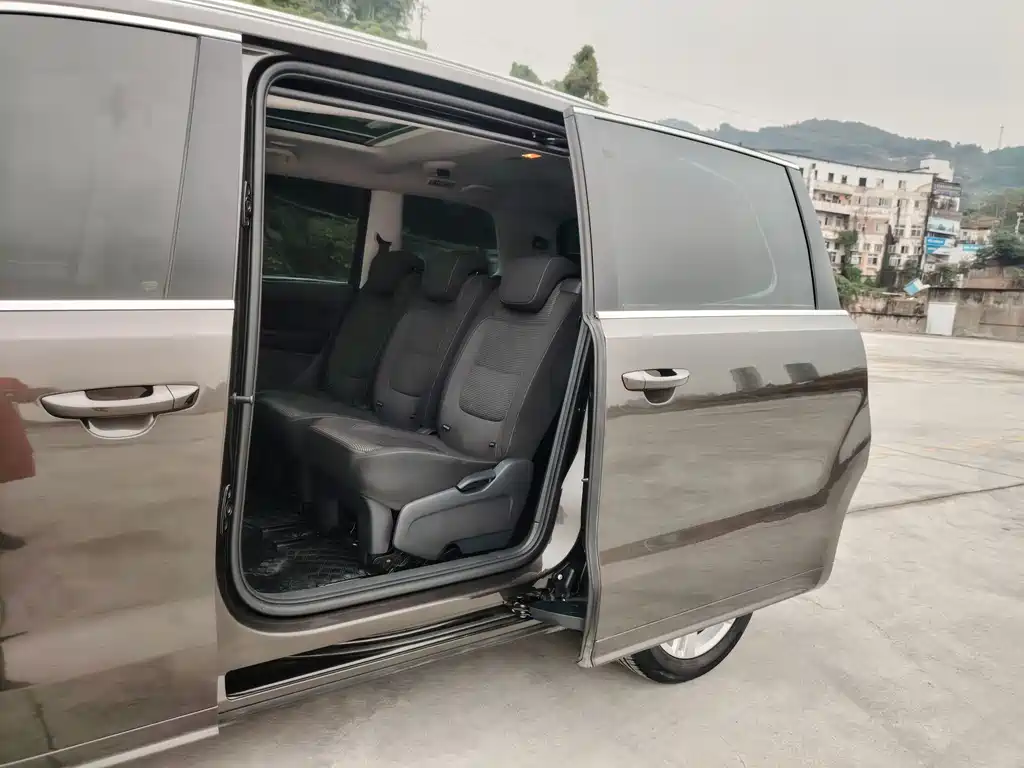 Volkswagen Sharan — миниатюра 18