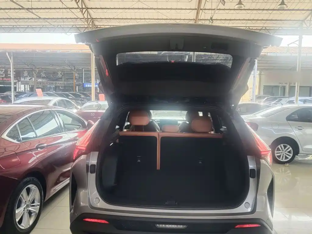 Geely Boyue — миниатюра 19