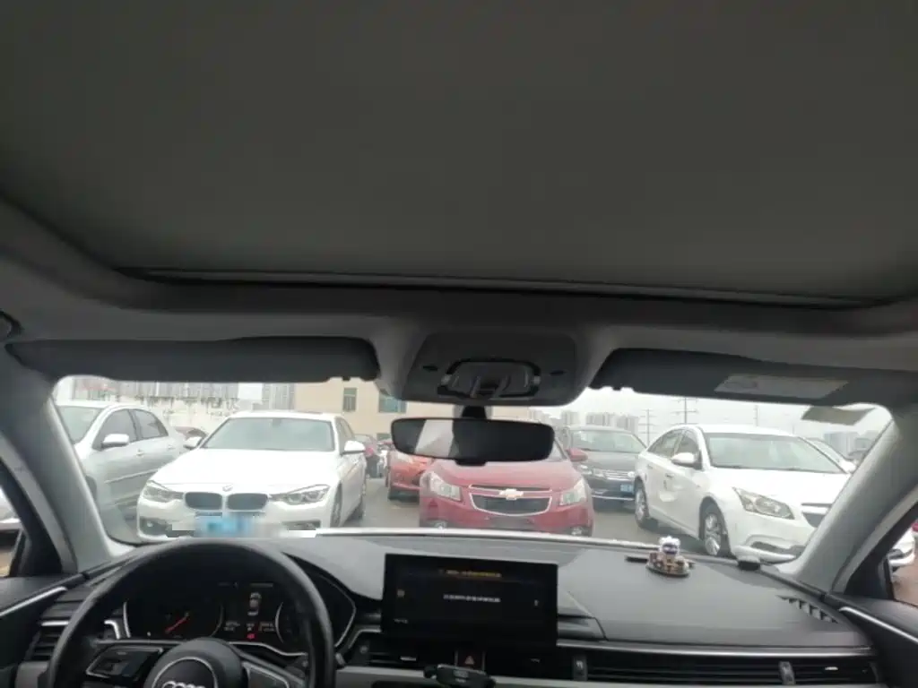 Audi A4L — миниатюра 18