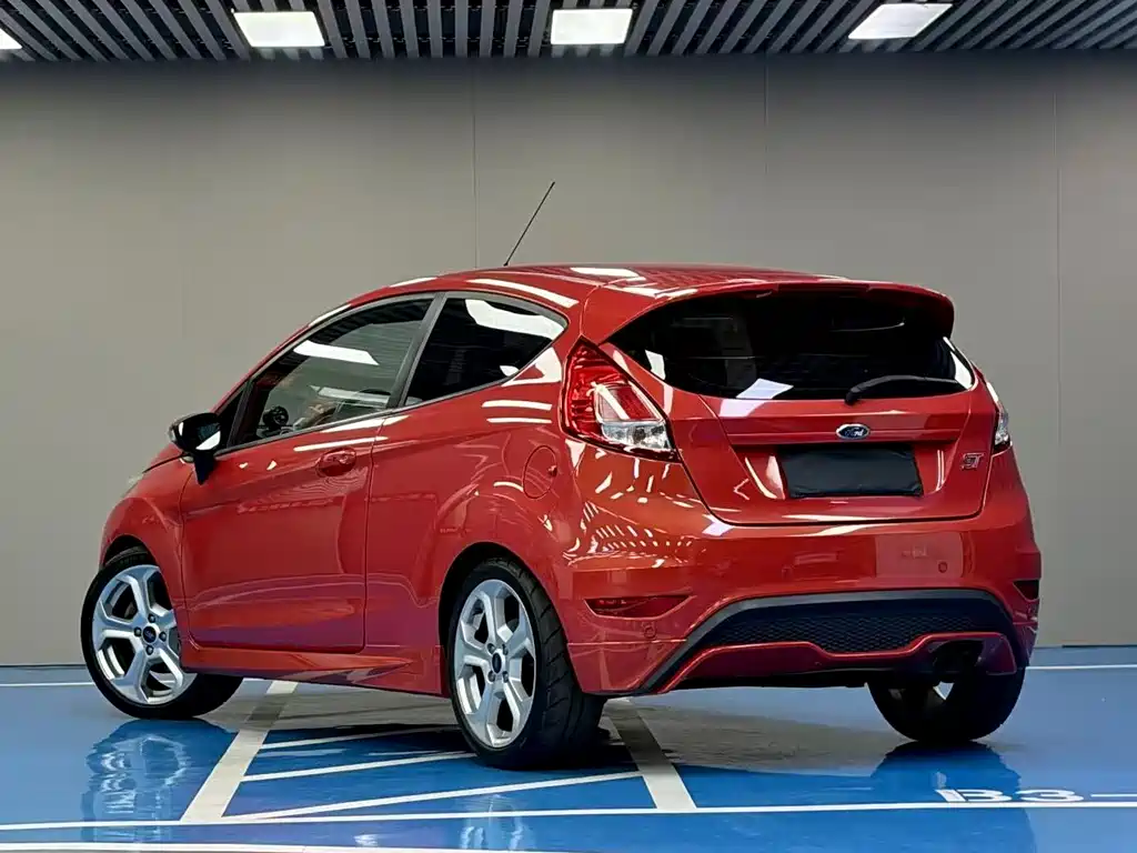 Ford Fiesta 2013 1.6T ST