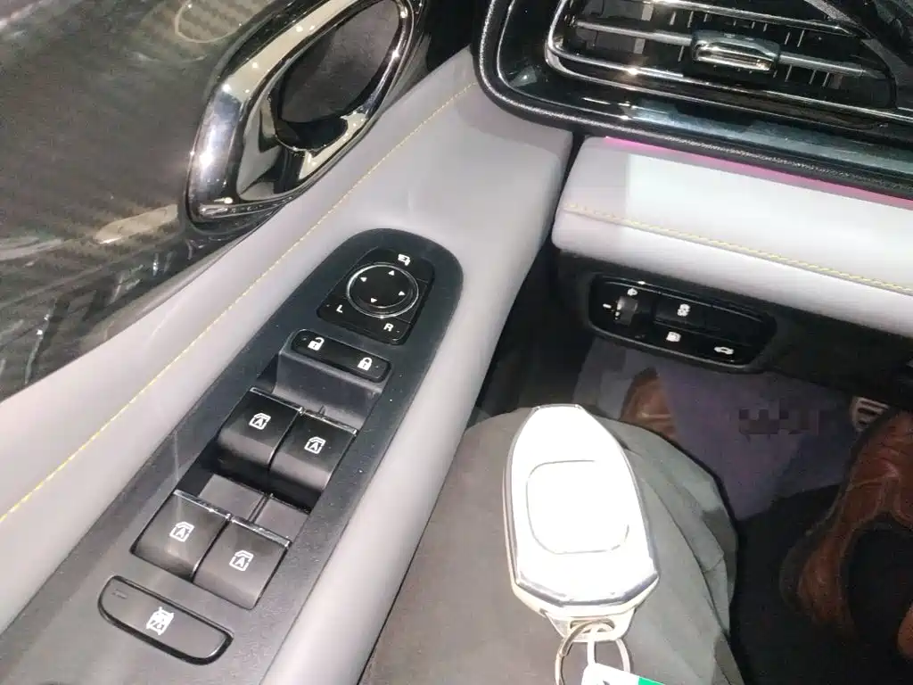 GAC Motor Shadow Leopard — миниатюра 9