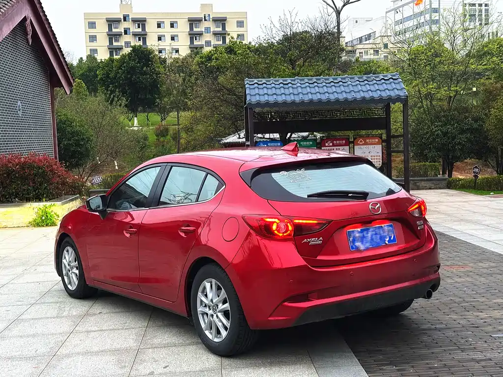MAZDA 3 ANGKESAILA