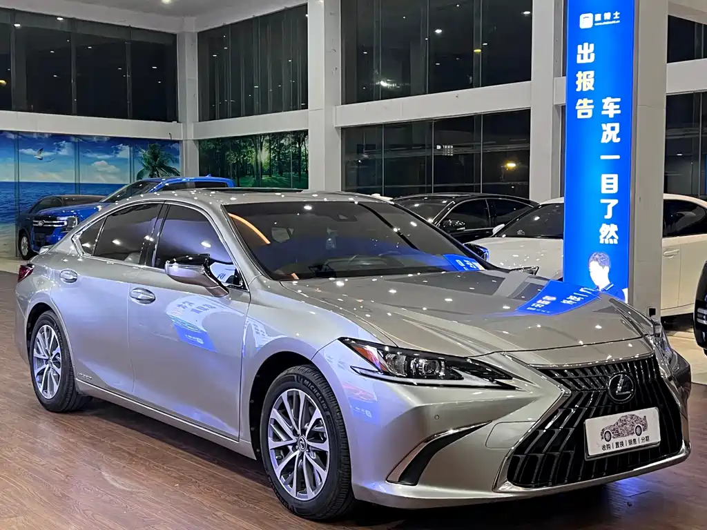 Lexus ES — миниатюра 3