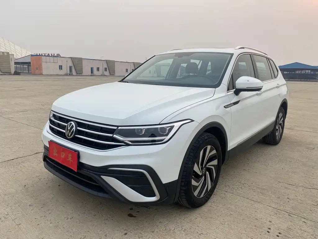 Volkswagen Tiguan L 2022