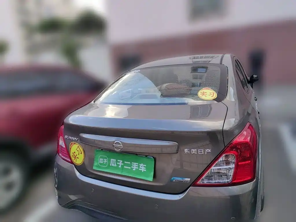 Nissan Sunny — миниатюра 3