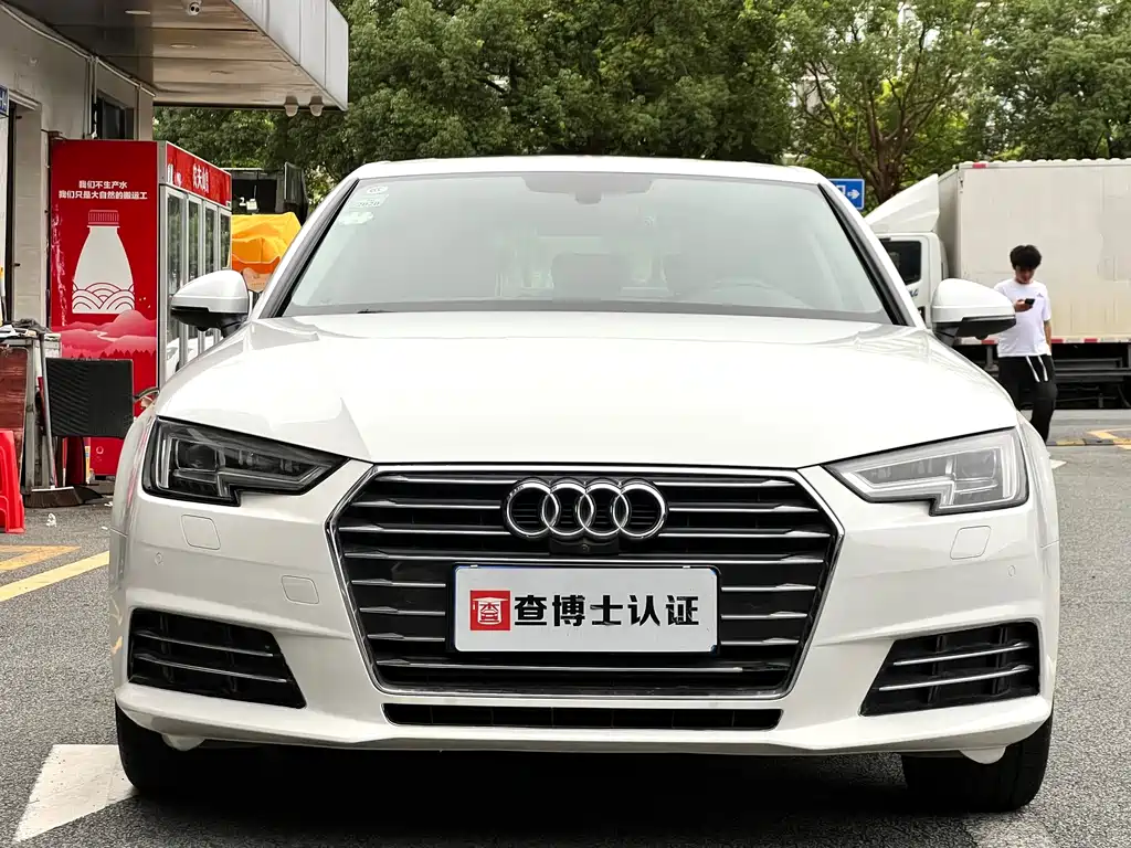 Audi A4L — миниатюра 2