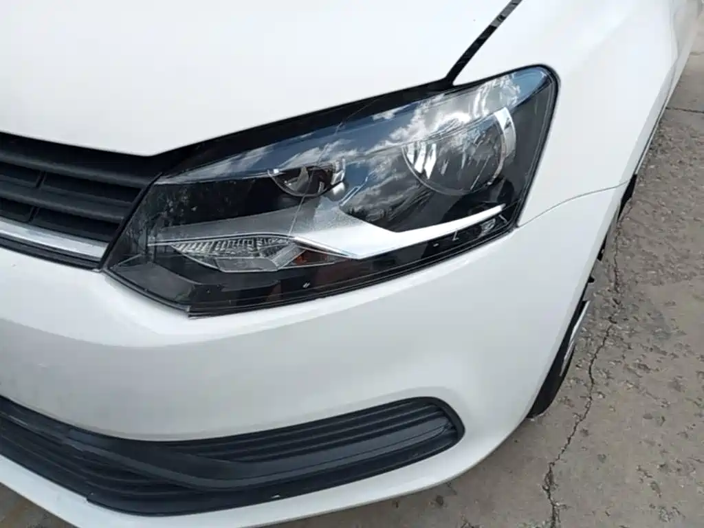 Volkswagen Polo — миниатюра 24