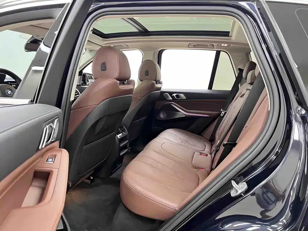 BMW X5 (Import) — миниатюра 13