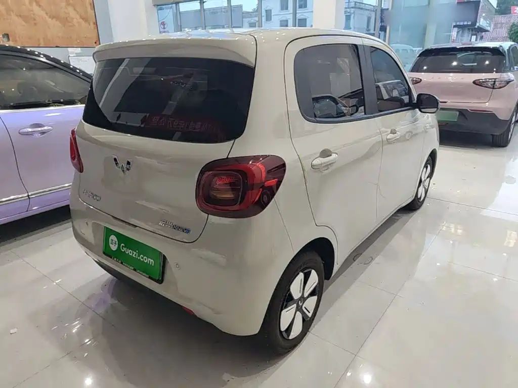 Wuling MINIEV — миниатюра 7