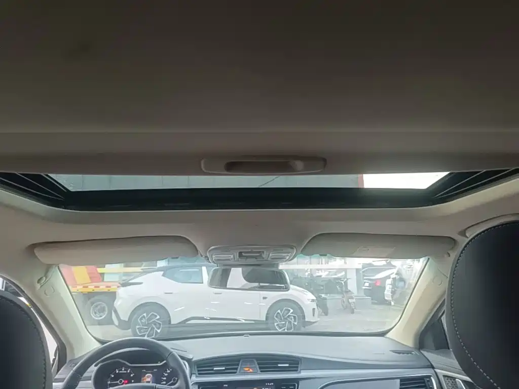 Geely Emgrand GL — миниатюра 18