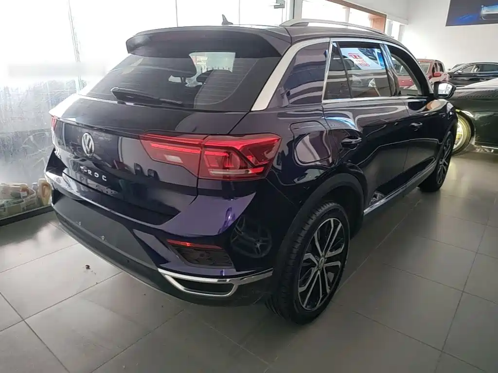 Volkswagen T-Roc — миниатюра 7