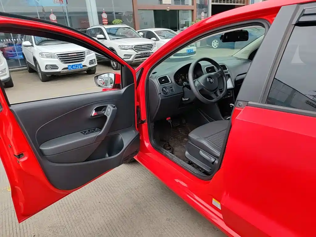 Volkswagen Polo — миниатюра 16