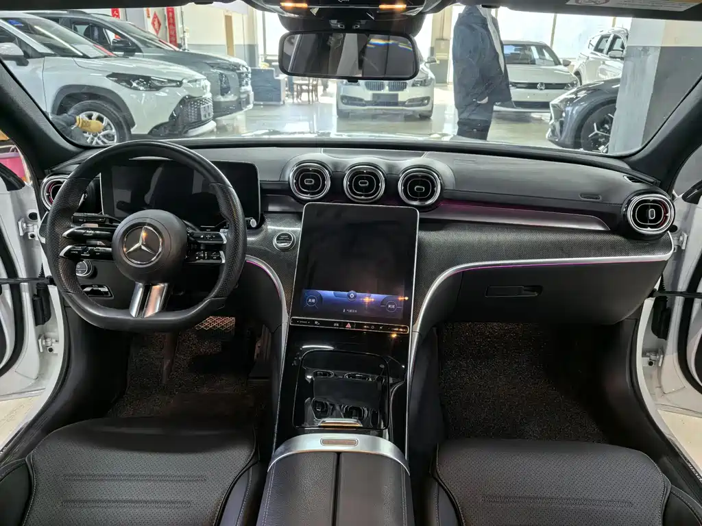 Mercedes-Benz C-Class — миниатюра 5