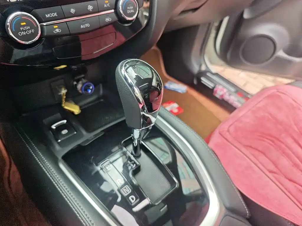 Nissan X-Trail — миниатюра 15