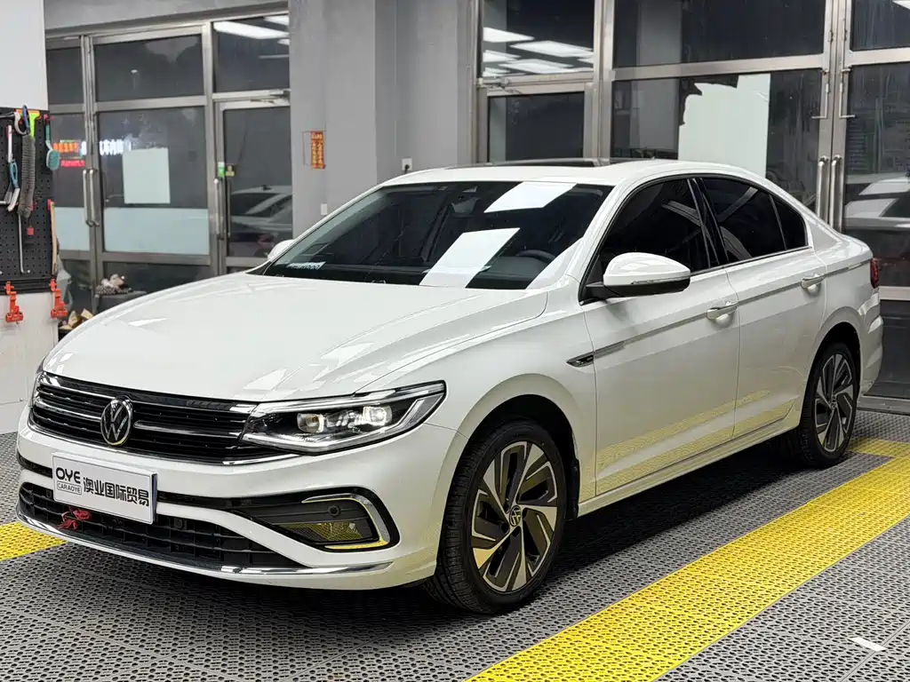 Volkswagen Bora 2022