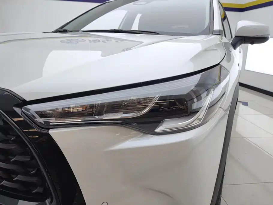 Toyota Corolla Cross — миниатюра 5