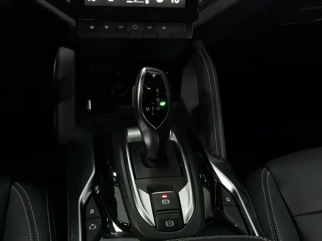 Zhonghua V7 — миниатюра 13
