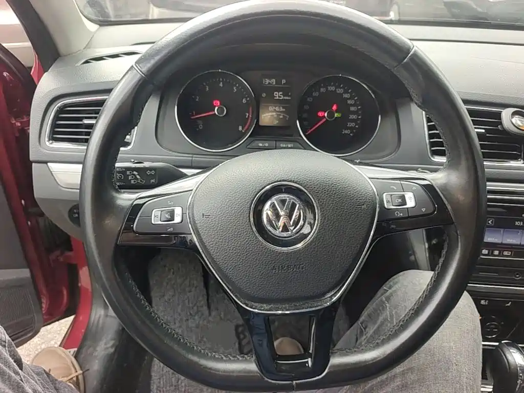 Volkswagen Lavida — миниатюра 15