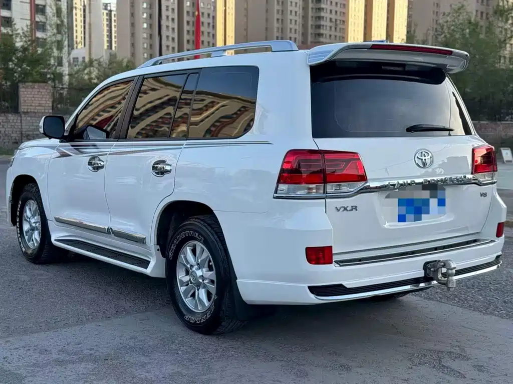 Toyota Land Cruiser 2012 4.0L AT VX