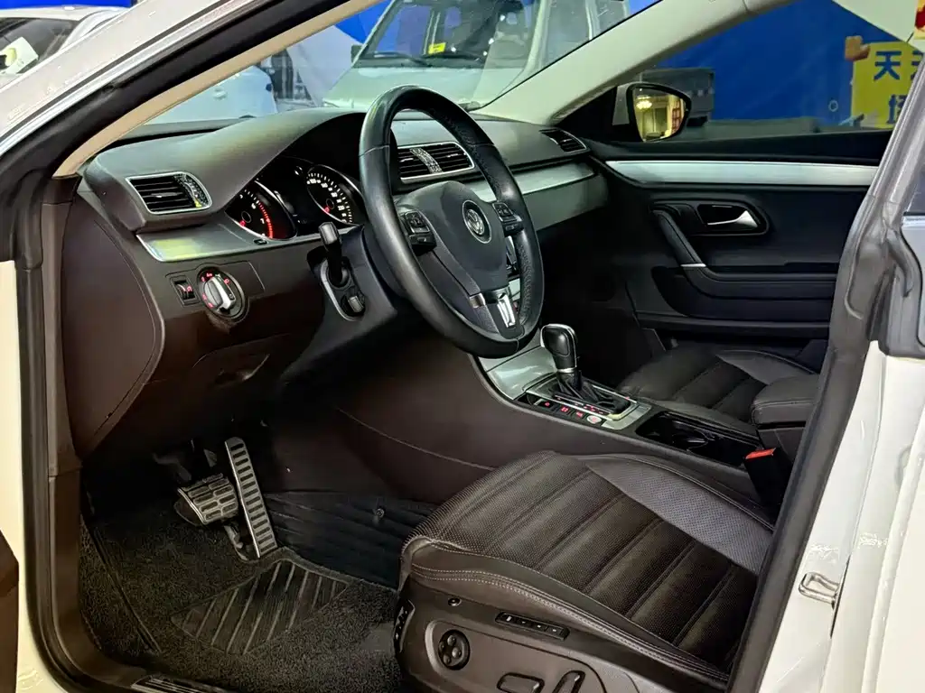 Volkswagen CC — миниатюра 7