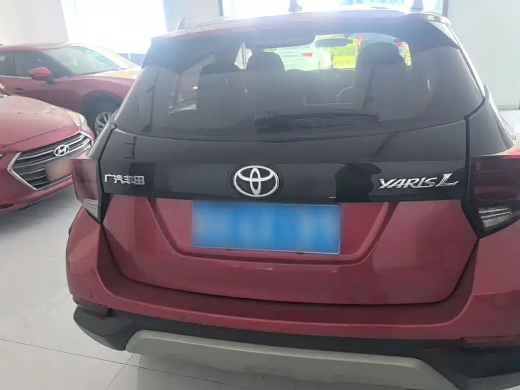 Toyota Yaris L — миниатюра 6