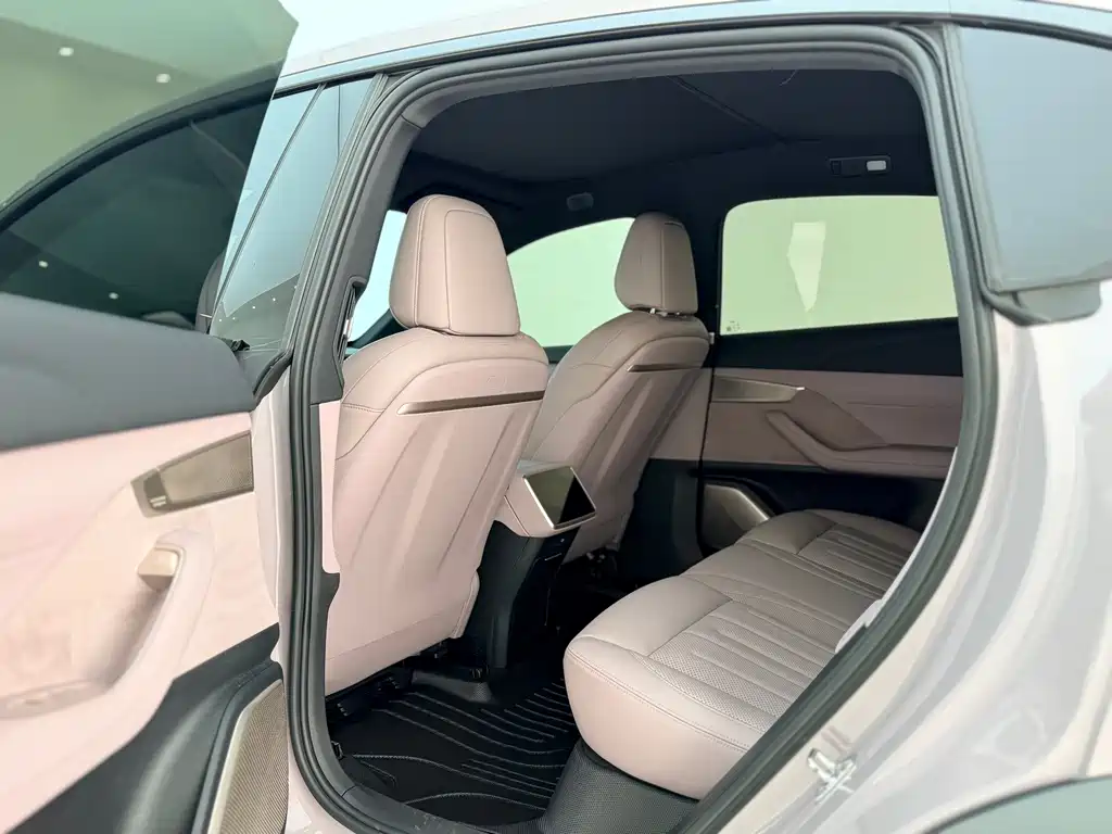 Onvo L60 2024 60kWh
