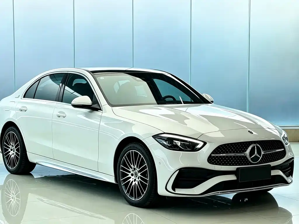 Mercedes-Benz C-Class — миниатюра 3