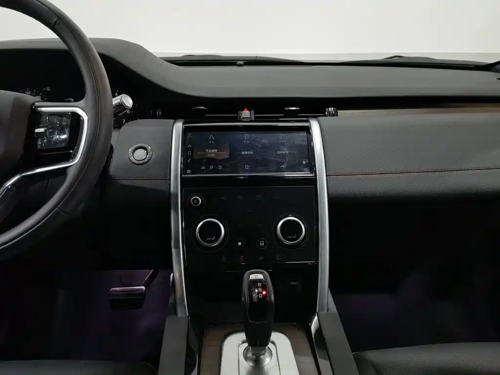 Land Rover Discovery Sport — миниатюра 12