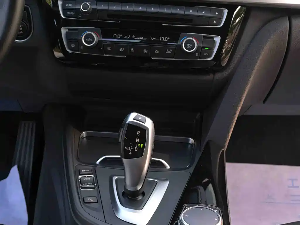 BMW 3 Series GT — миниатюра 11