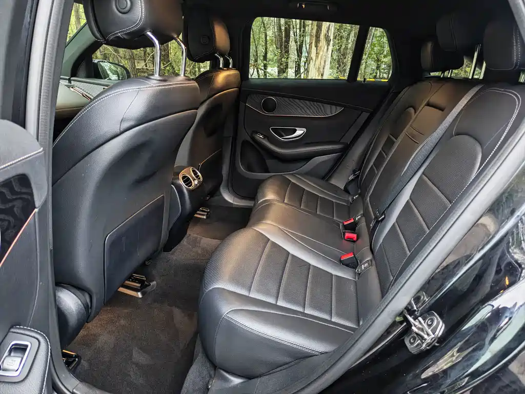 Mercedes-Benz EQC — миниатюра 5