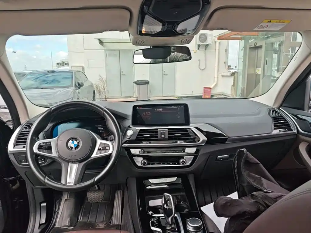 BMW X3 — миниатюра 10