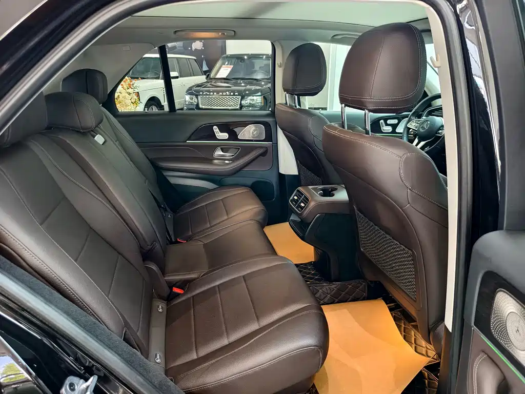 Mercedes-Benz GLE (Import) — миниатюра 5