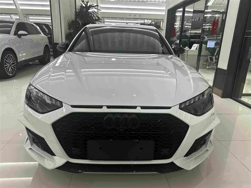 Audi A4L — миниатюра 2