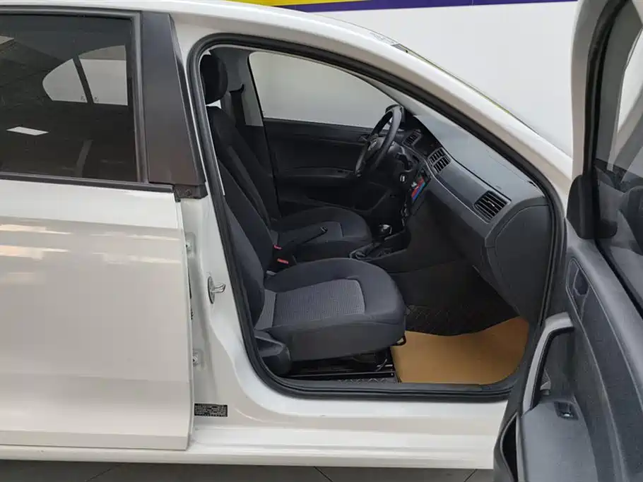 Volkswagen Santana 2021 1.5L AT
