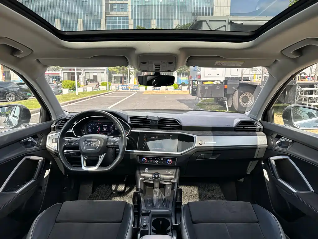 Audi Q3 — миниатюра 7