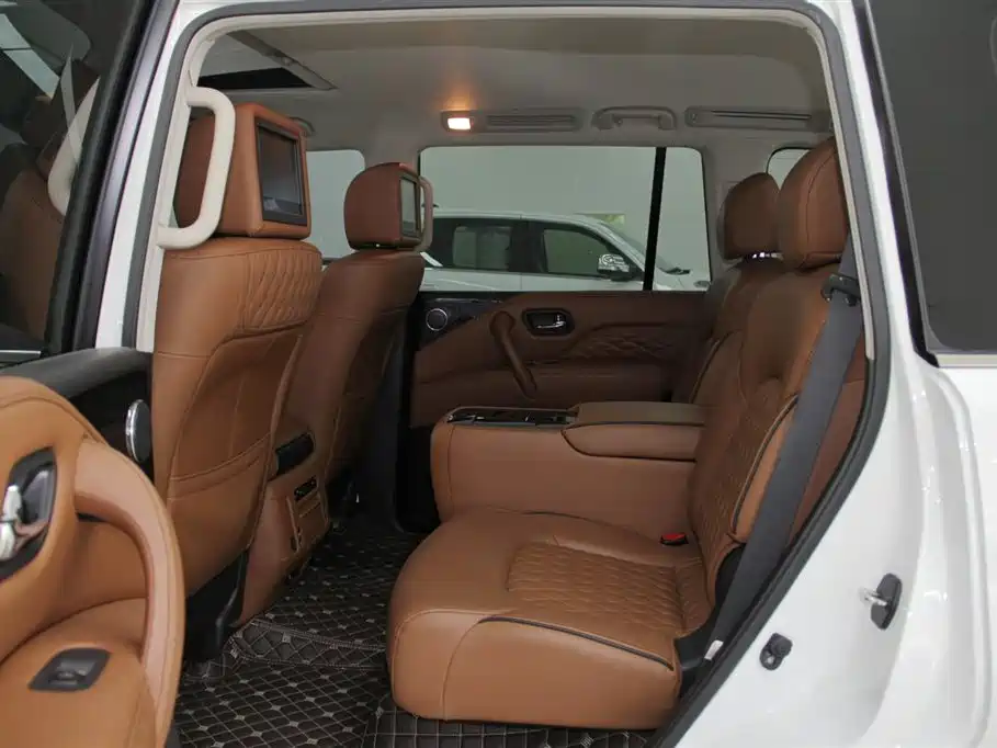 Infiniti QX80 2019 5.6L Pro