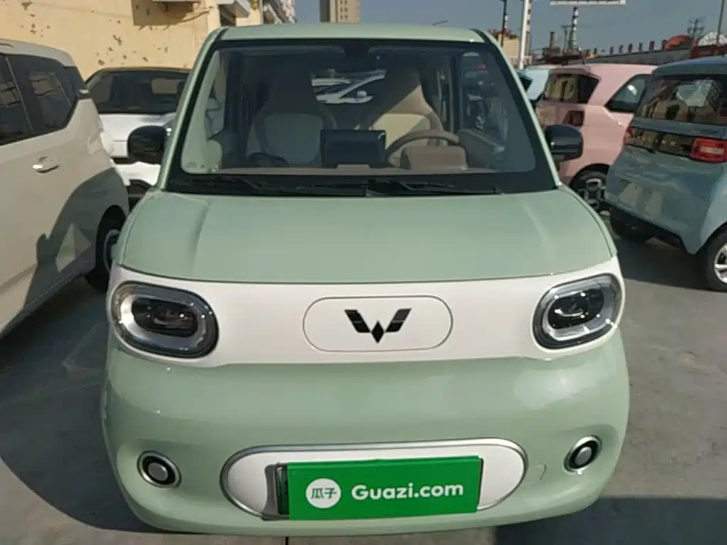 Wuling MINIEV — миниатюра 3